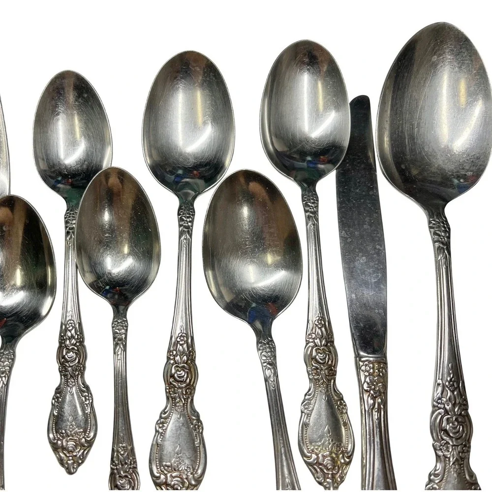 Oneida 11pc Stainless Flatware Damask Rose Floral Ornate Cottagecore
